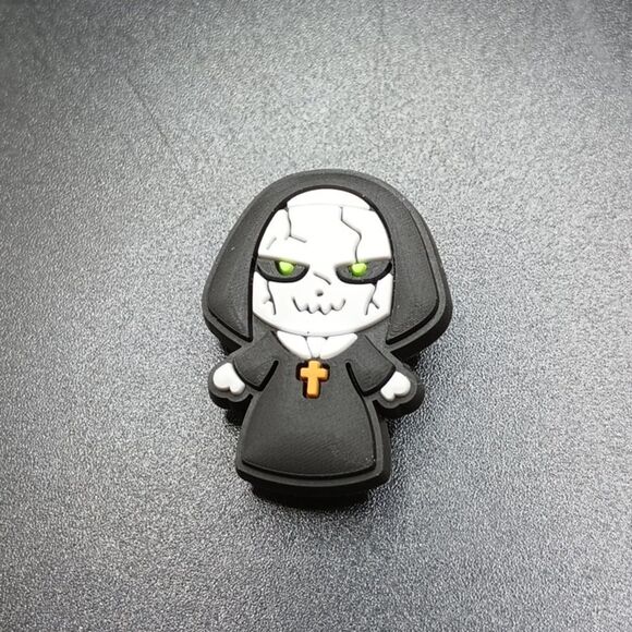 SCARY nun shoe charm croc pin - Picture 1 of 2